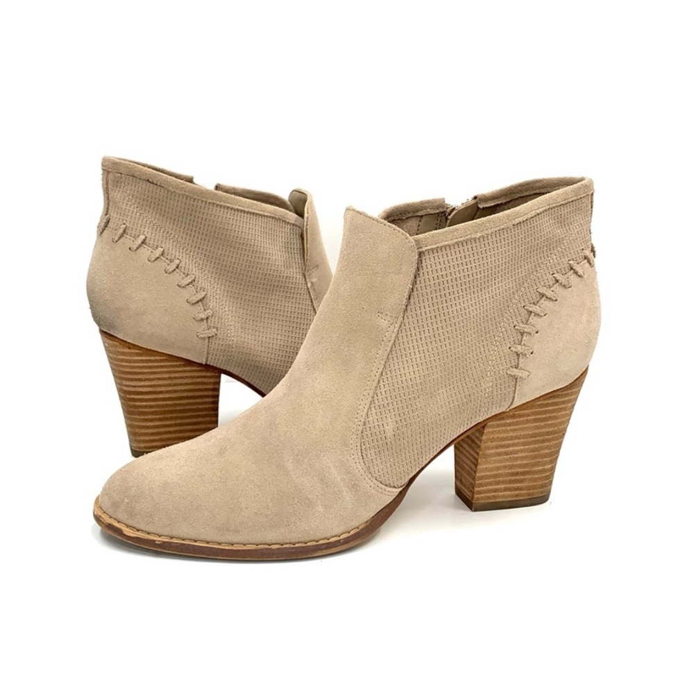 Marc Fisher Neutral Tan Suede Stacked Heels Whip Stitch Ankle Boots Size 10